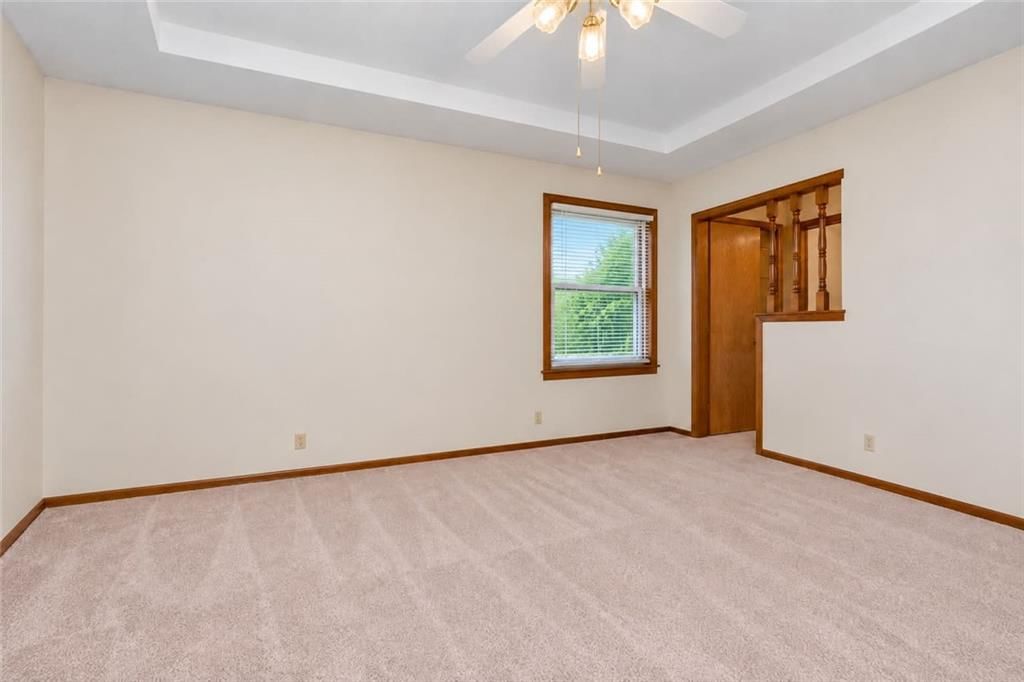 Photo 26 of 55 - 212 L Street, Lake Lotawana, MO 64086