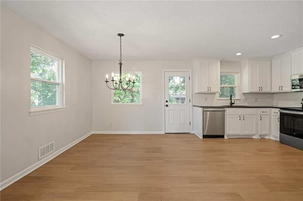 9302 W 83rd Street — photo 7