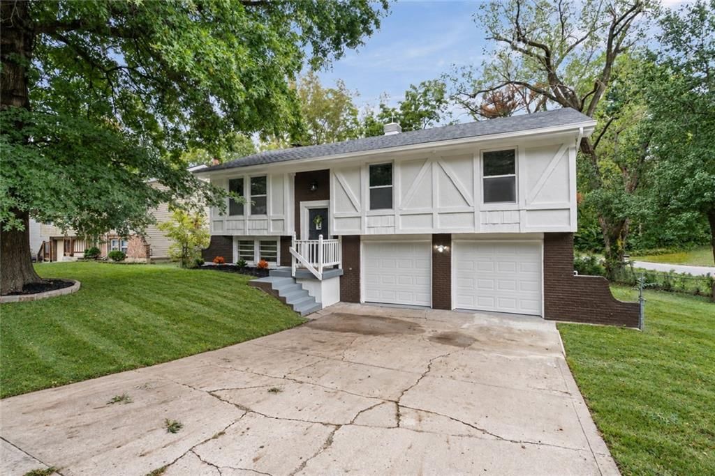 9321 NW 68th Street — photo 1