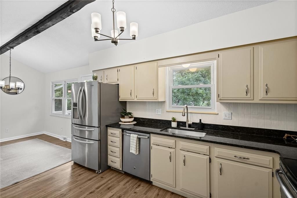 9321 NW 68th Street — photo 7