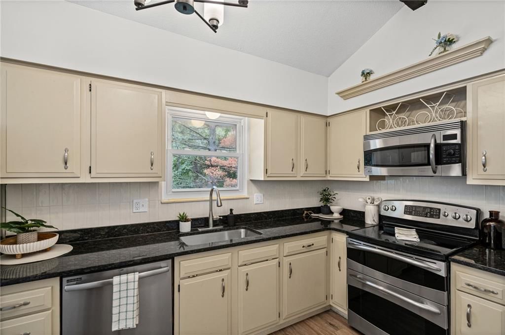 9321 NW 68th Street — photo 19