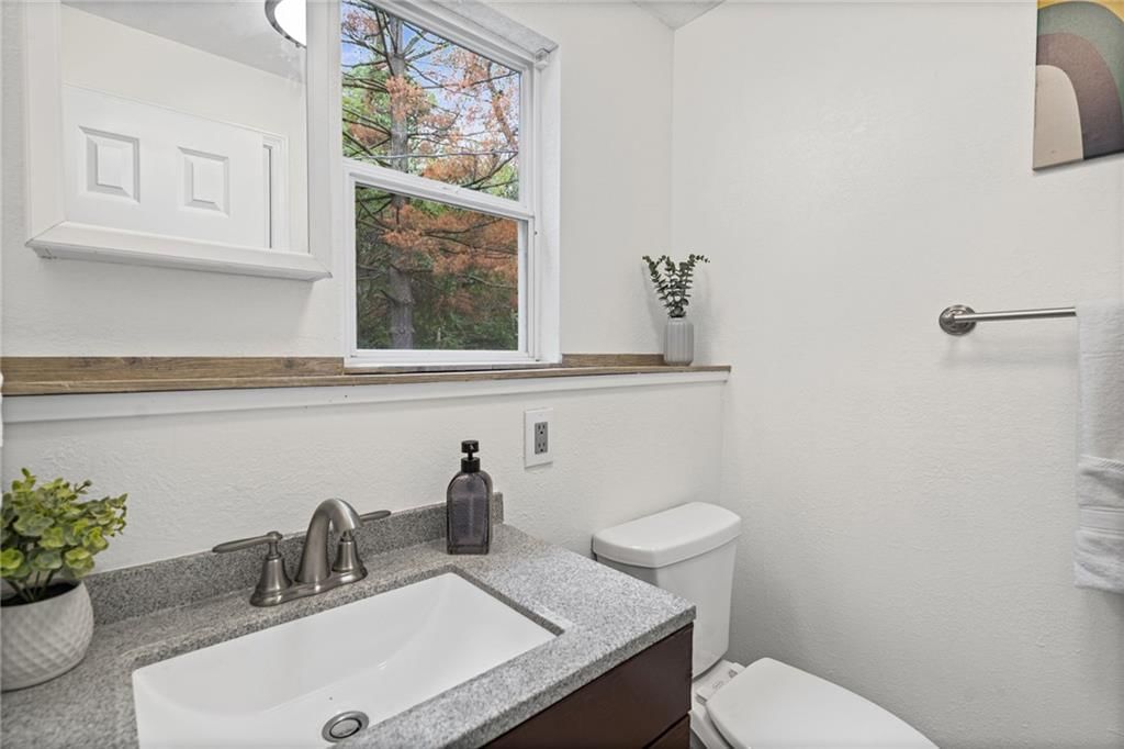 9321 NW 68th Street — photo 33