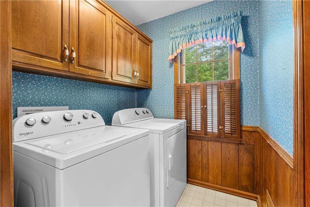 12818 Oakmont Drive — photo 17