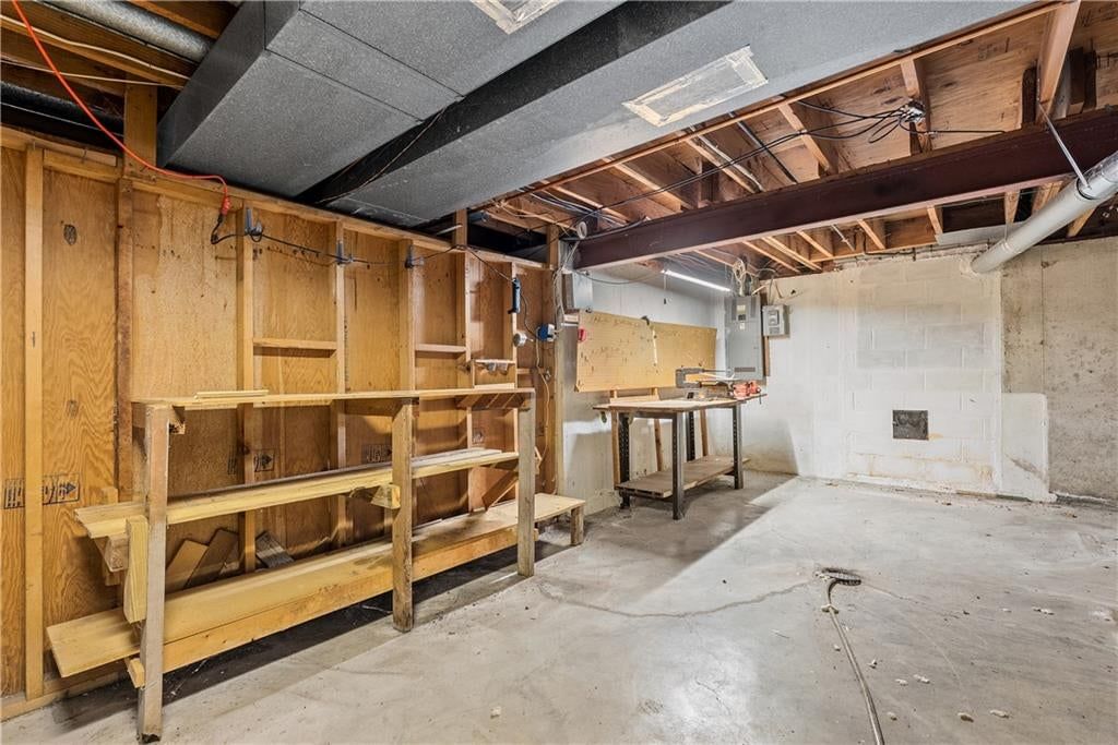 12818 Oakmont Drive — photo 35
