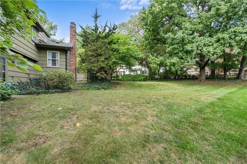 12818 Oakmont Drive — photo 43