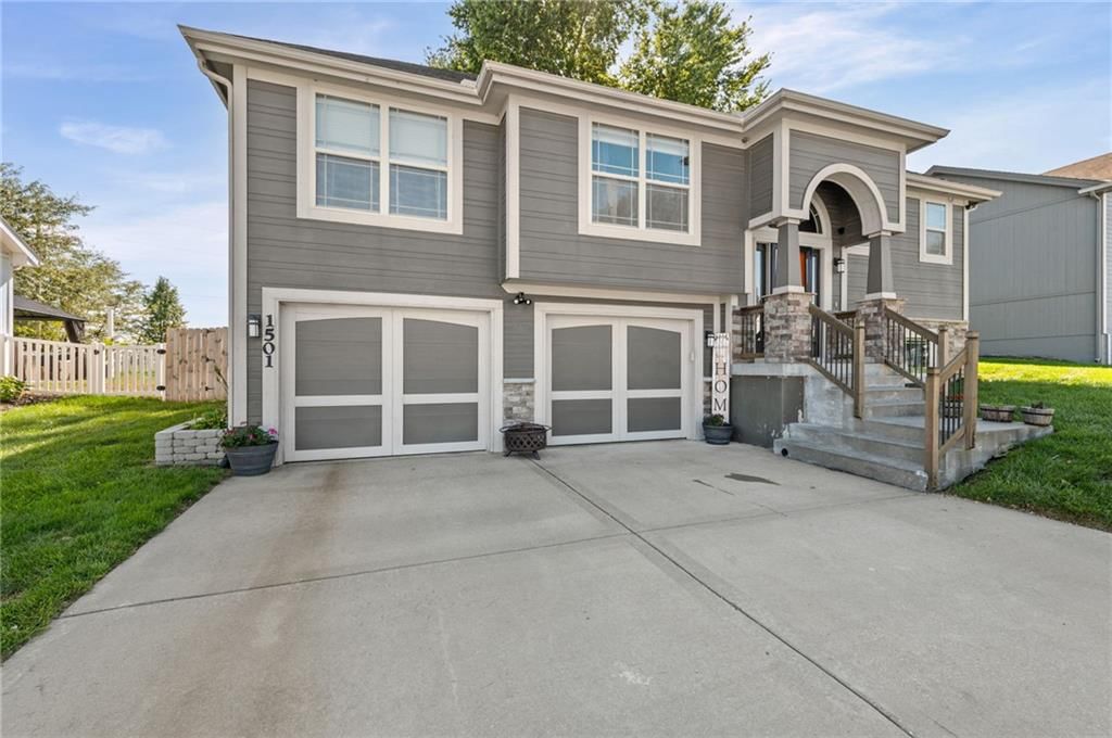 1501 NE 196th Street — photo 31