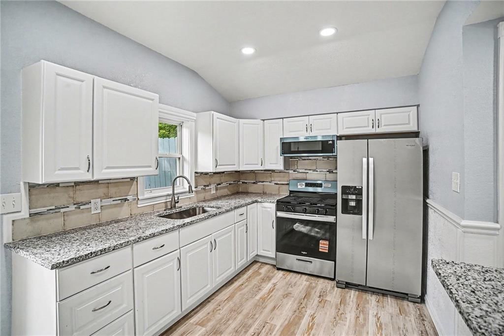 807 E Gudgell Street — photo 10