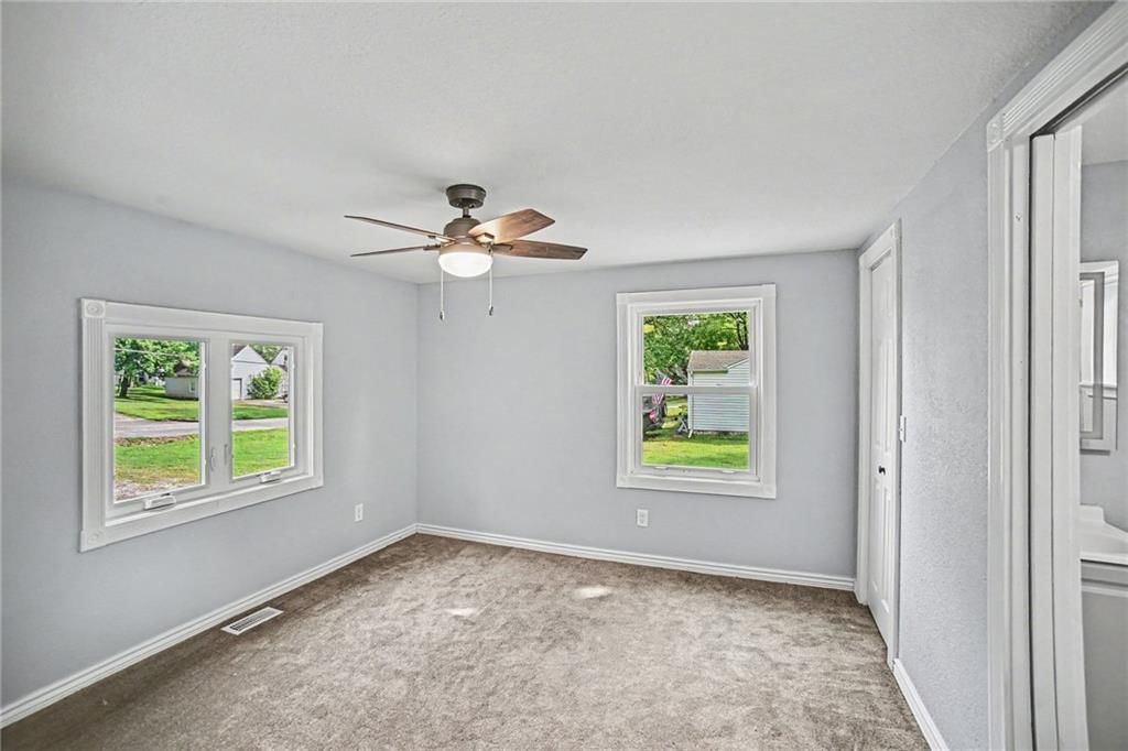 807 E Gudgell Street — photo 15