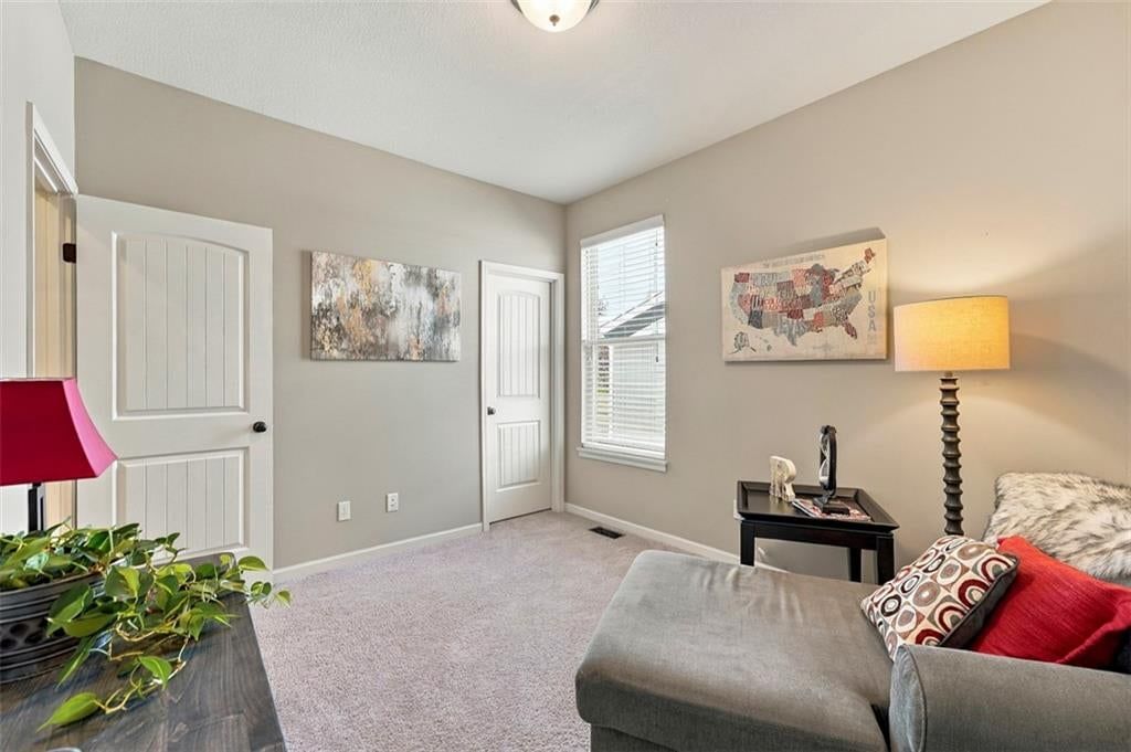 Photo 6 of 53 - 12073 S Pine Street, Olathe, KS 66061