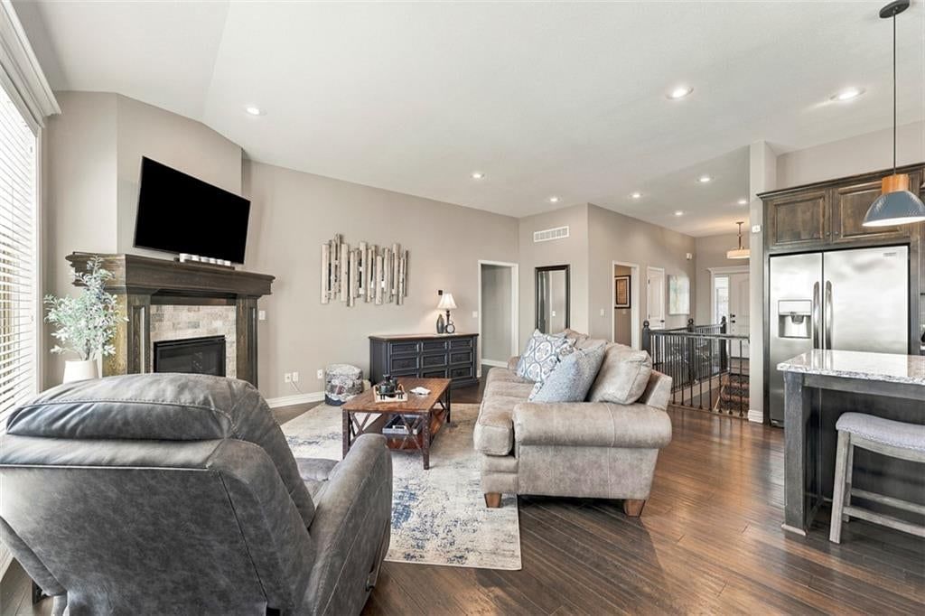 Photo 13 of 53 - 12073 S Pine Street, Olathe, KS 66061
