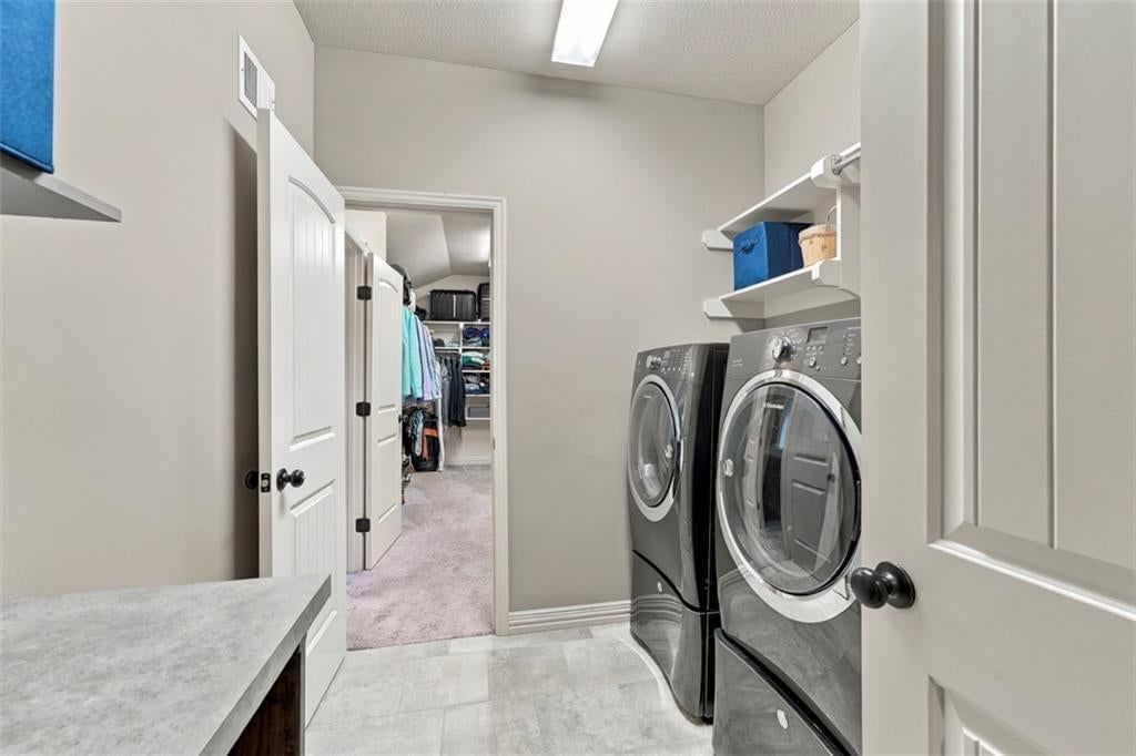 Finished basement and wet bar at 12073 S Pine Street, Olathe, KS 66061