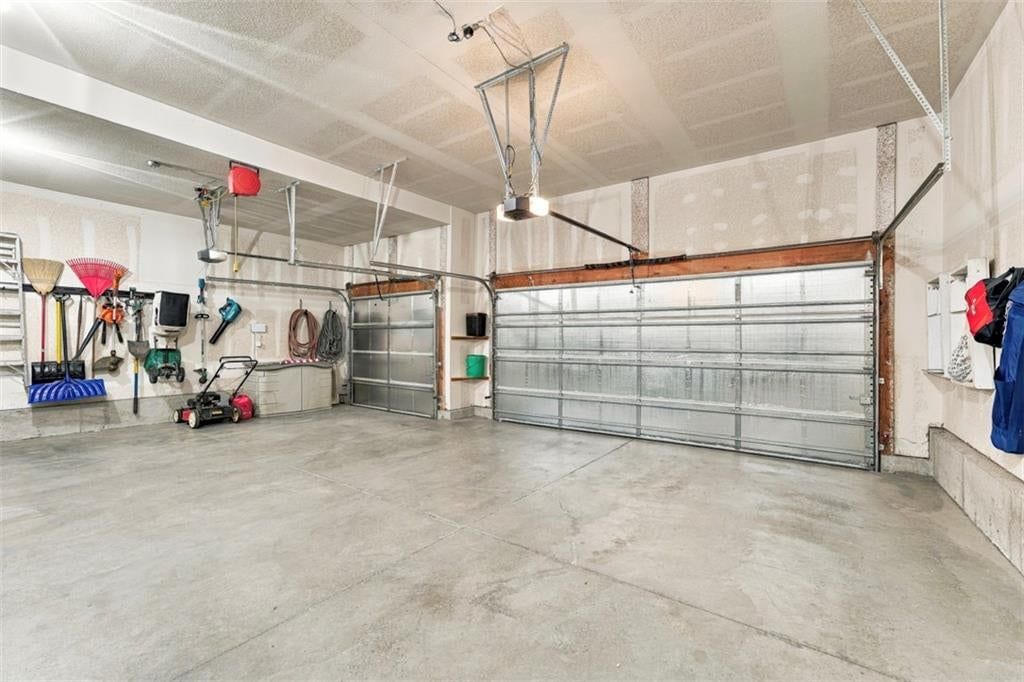 Photo 45 of 53 - 12073 S Pine Street, Olathe, KS 66061