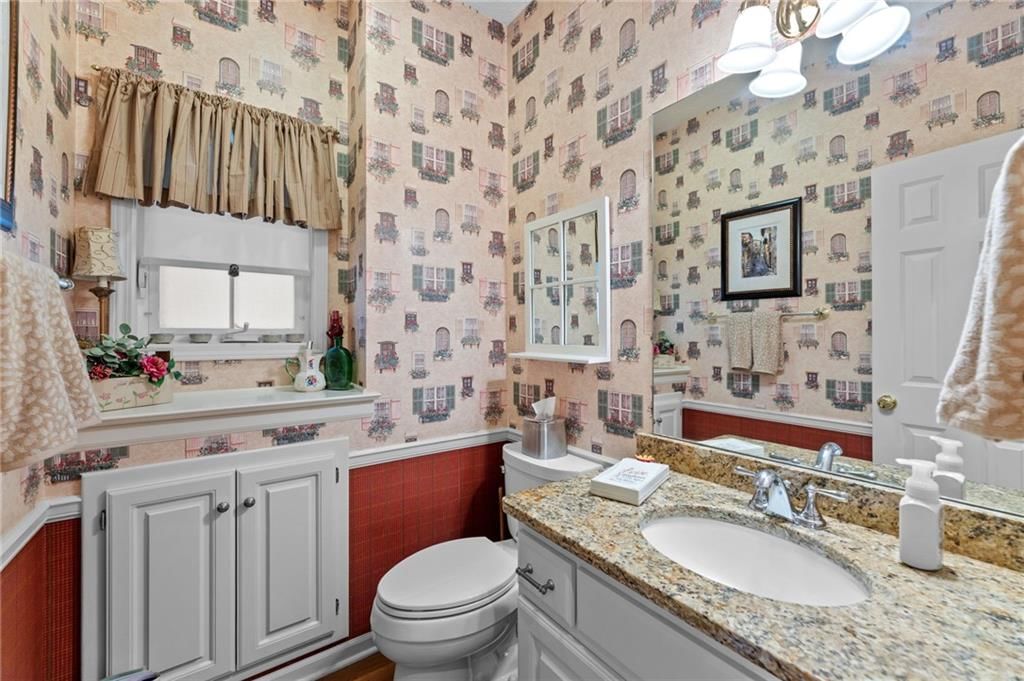 8000 W 154th Street — photo 15