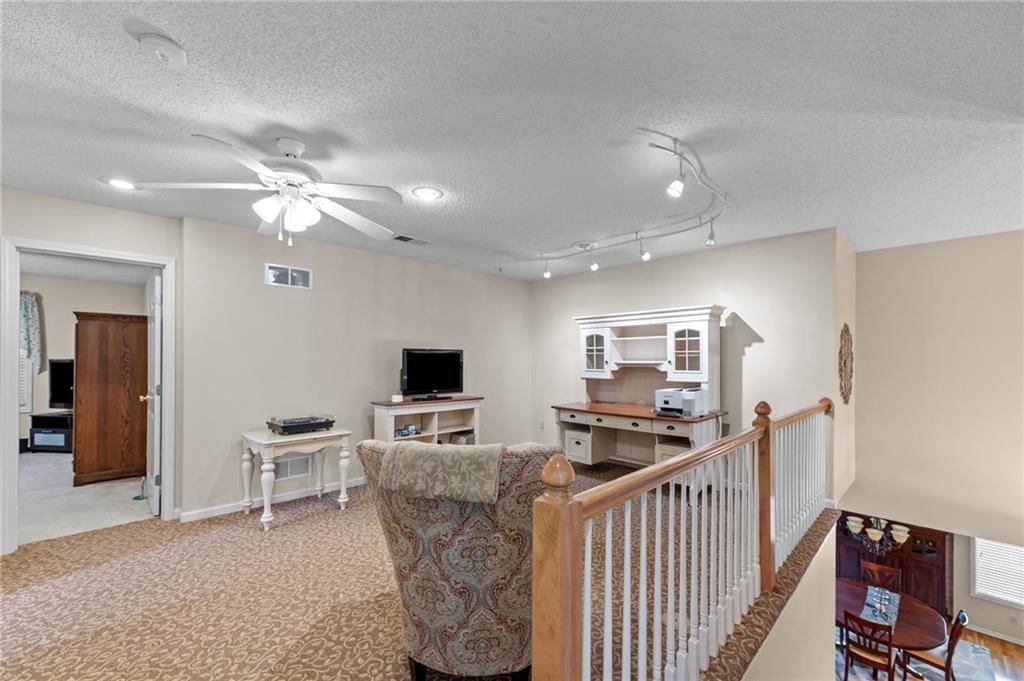 8000 W 154th Street — photo 35
