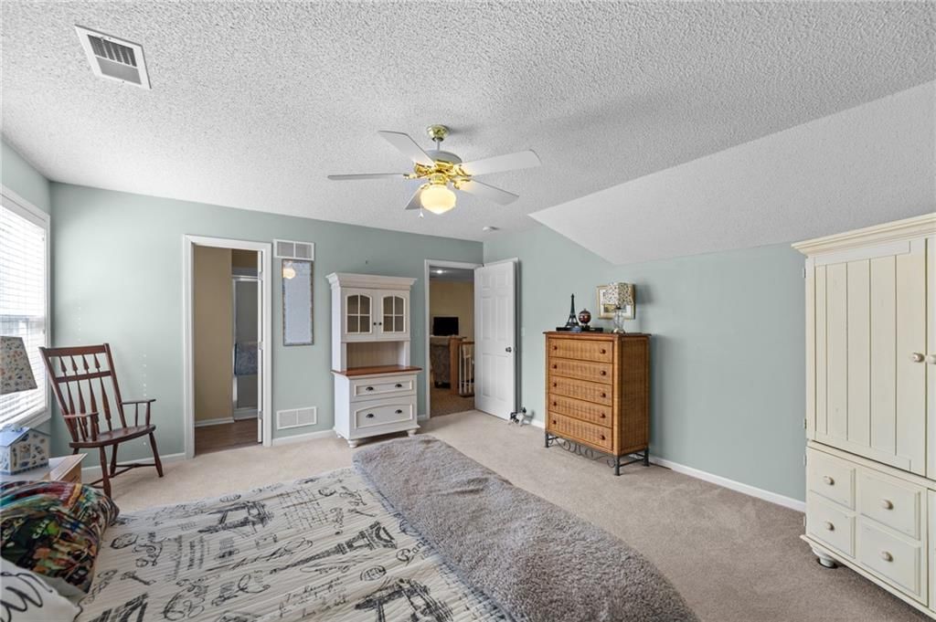 8000 W 154th Street — photo 37