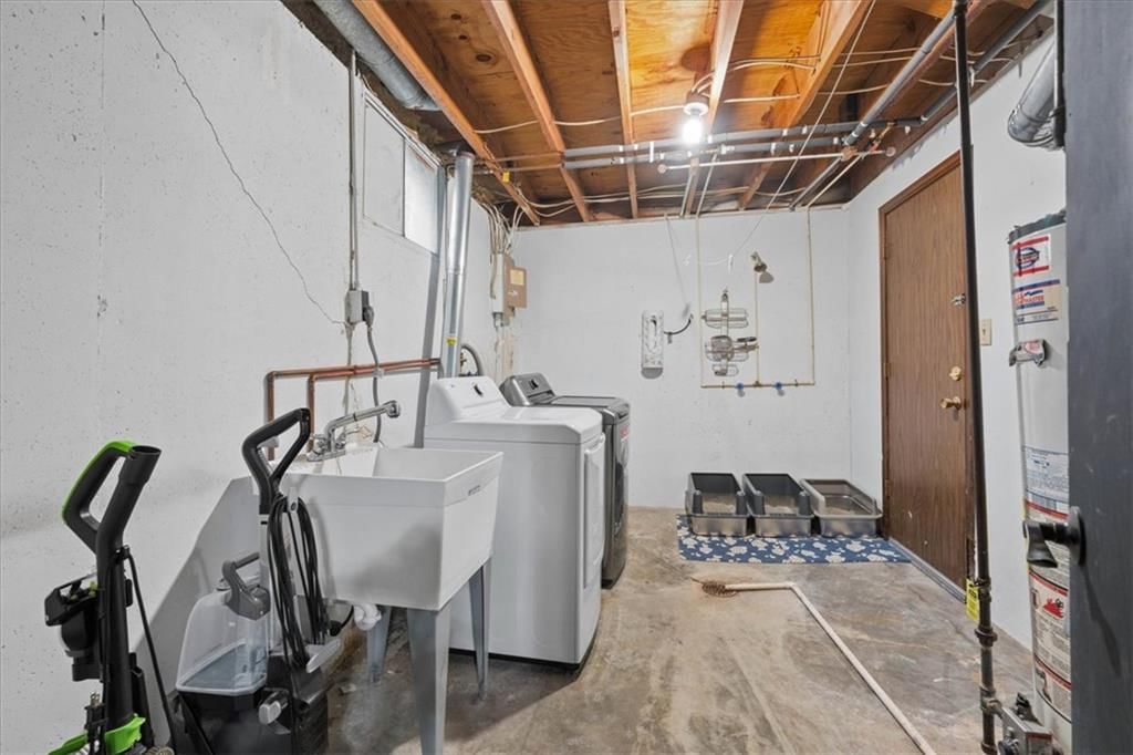 11322 INDIANA Avenue — photo 30