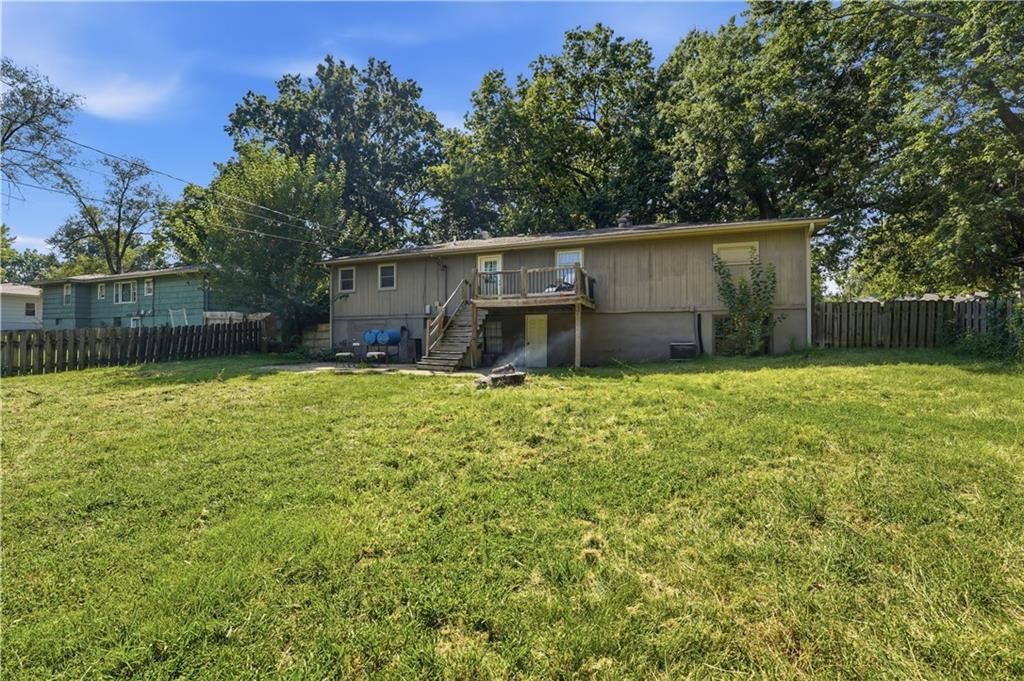 Photo 28 of 29 - 6203 Hedges Avenue, Raytown, MO 64133