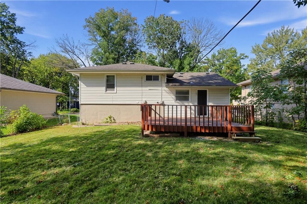 Photo 26 of 28 - 11727 FREMONT Avenue, Kansas City, MO 64134