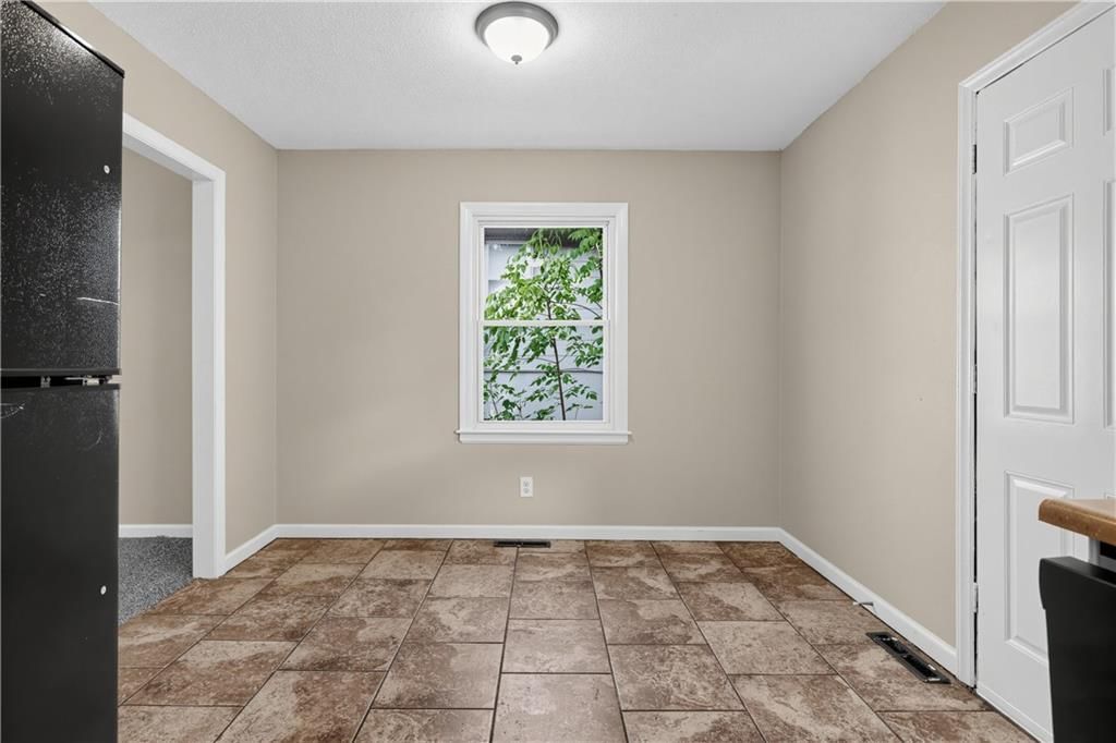 Tile floors and breakfast nook at 11727 FREMONT Avenue, Kansas City, MO 64134