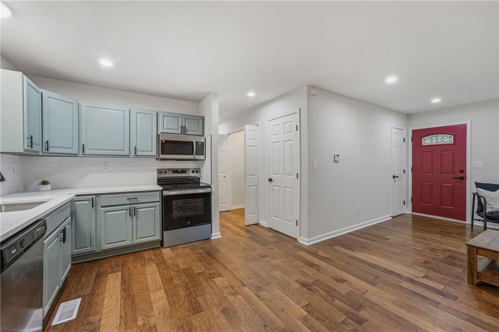 519 NE 98th Place — photo 15