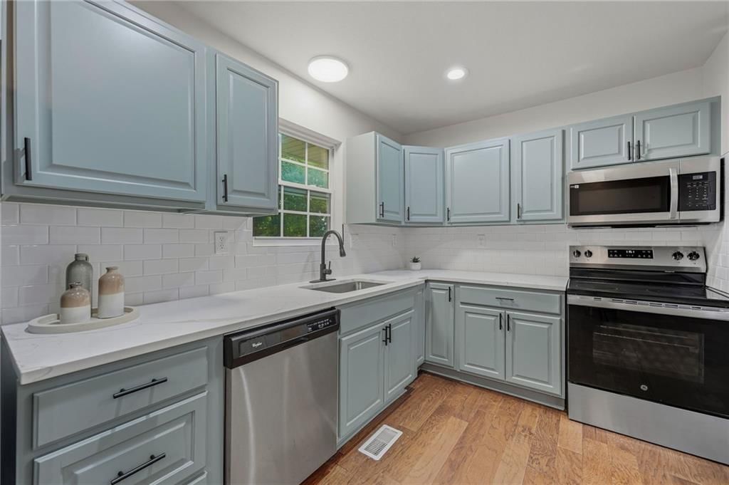 519 NE 98th Place — photo 16