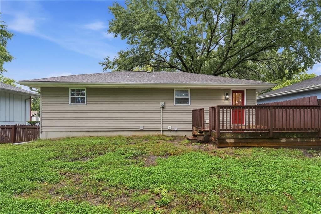 519 NE 98th Place — photo 33
