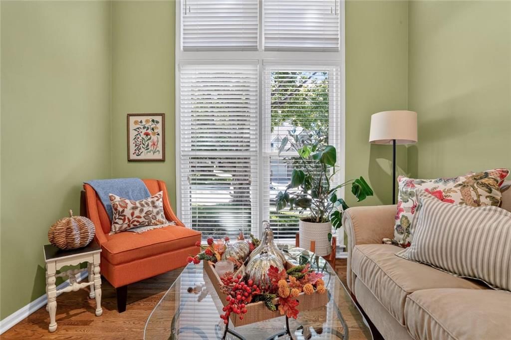 Photo 14 of 42 - 7808 NW 76th Place, Kansas City, MO 64152