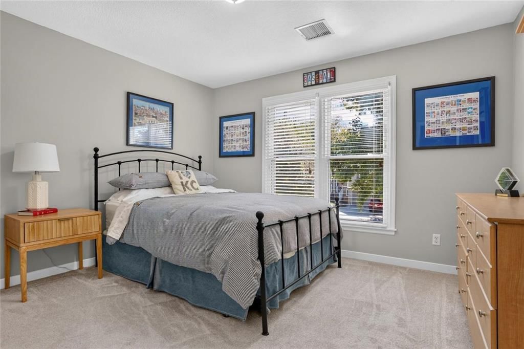 Photo 28 of 42 - 7808 NW 76th Place, Kansas City, MO 64152