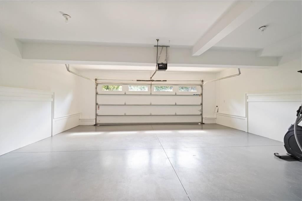 4727 Mercier Street — photo 37