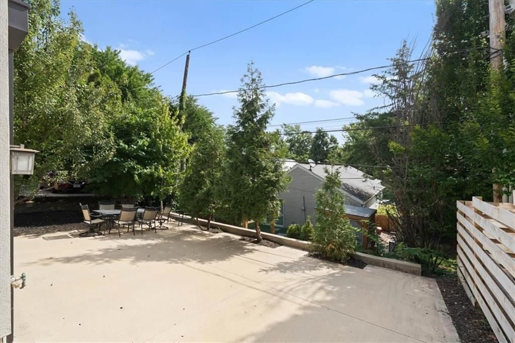 4727 Mercier Street — photo 40