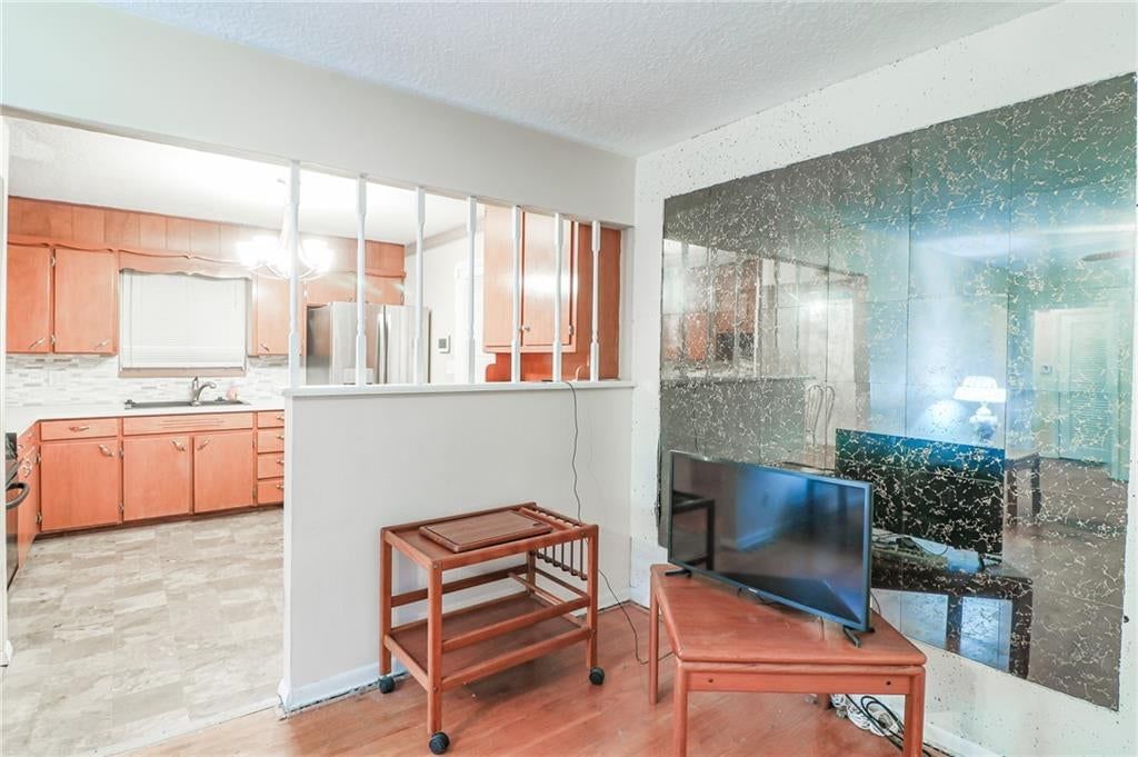 6616 Hardy Avenue — photo 10
