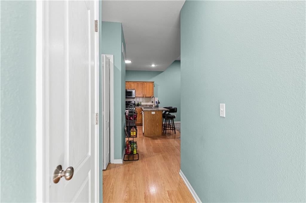 Photo 8 of 31 - 3514 NW 95th Street, Kansas City, MO 64154