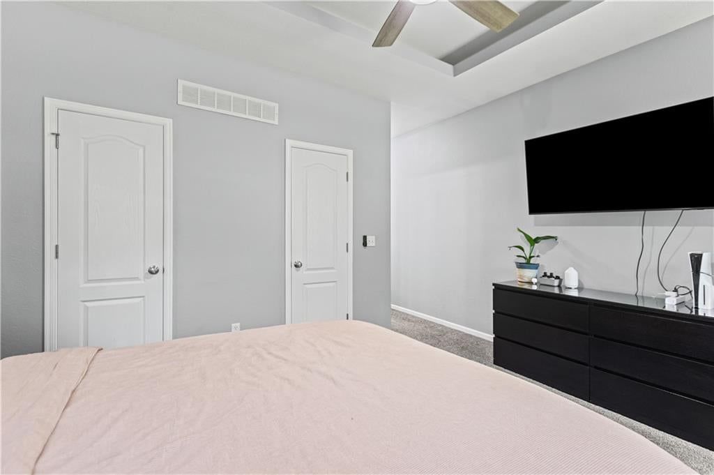 Photo 15 of 31 - 3514 NW 95th Street, Kansas City, MO 64154