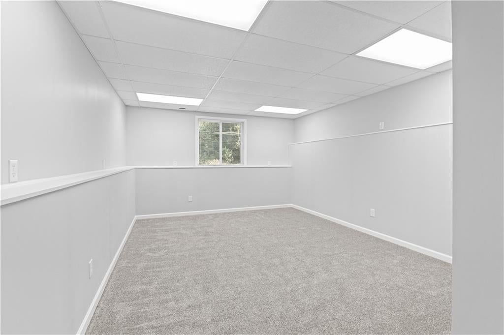 Photo 21 of 31 - 3514 NW 95th Street, Kansas City, MO 64154