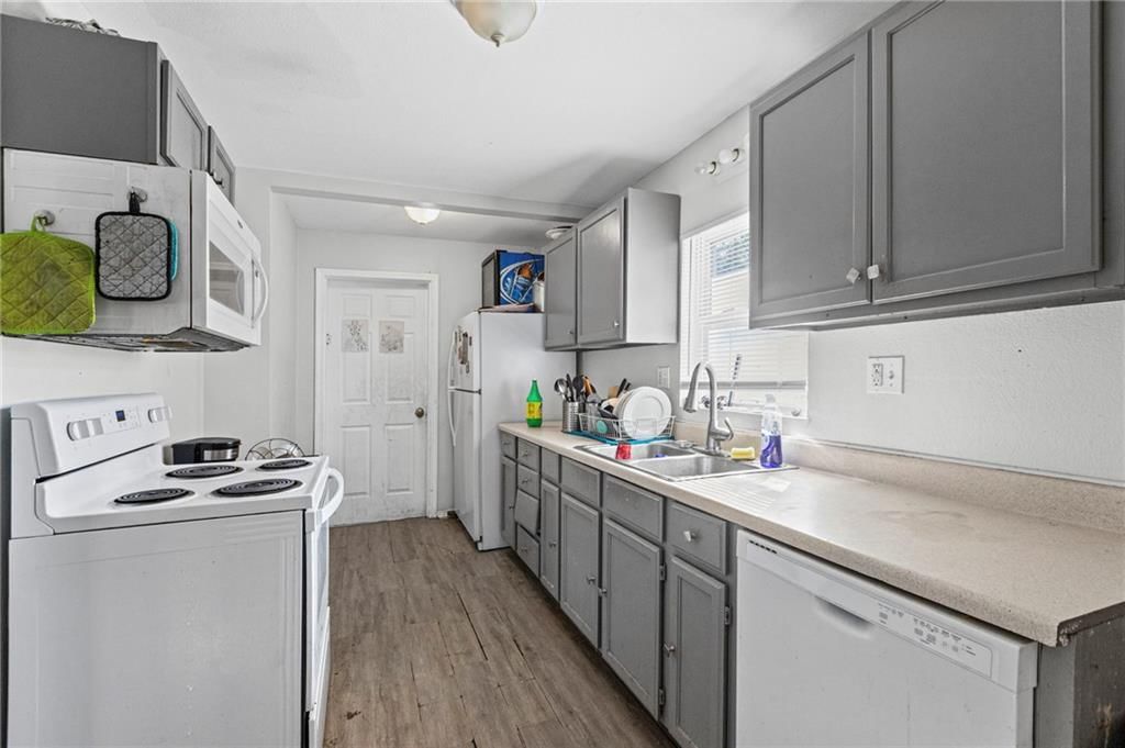 3713 Wood Avenue — photo 6