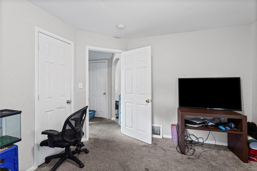 3713 Wood Avenue — photo 21