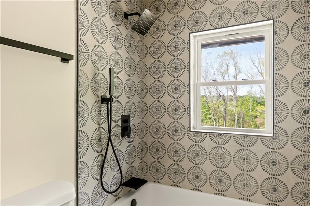 Photo 51 of 65 - 1701 NW Duncan Road, Blue Springs, MO 64015