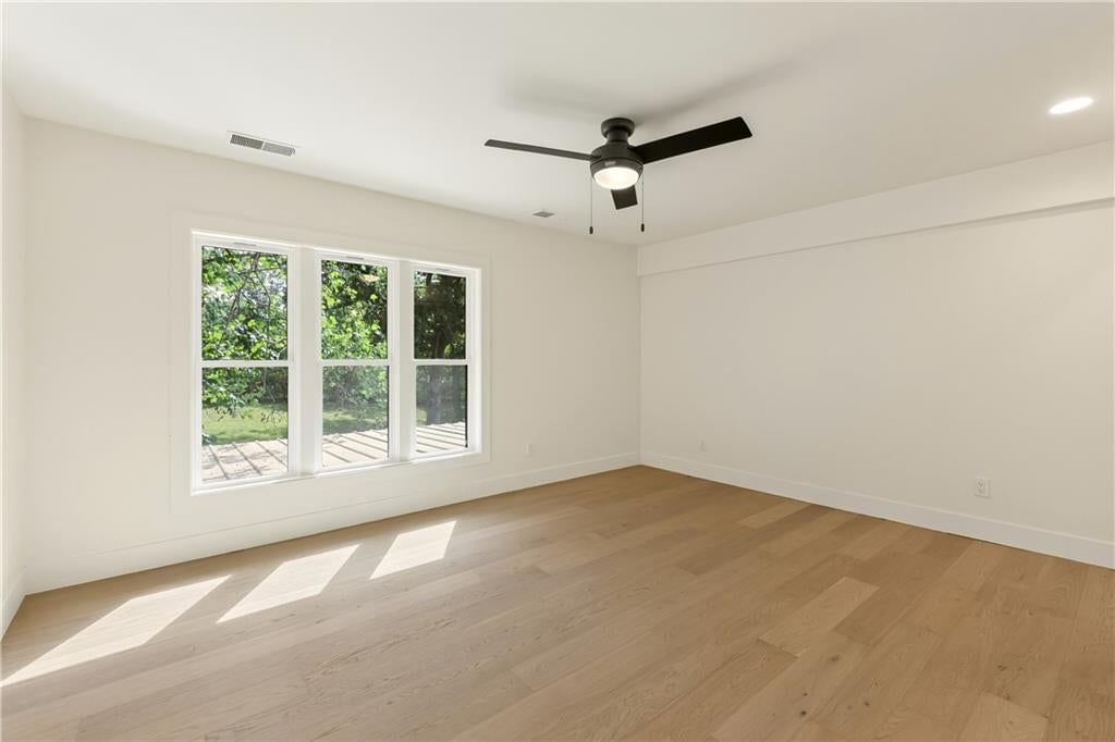 Photo 42 of 65 - 1701 NW Duncan Road, Blue Springs, MO 64015
