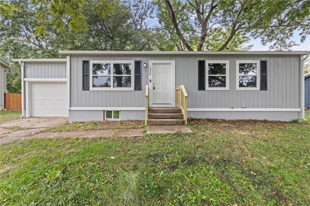 1504 N Emery Street — photo 1
