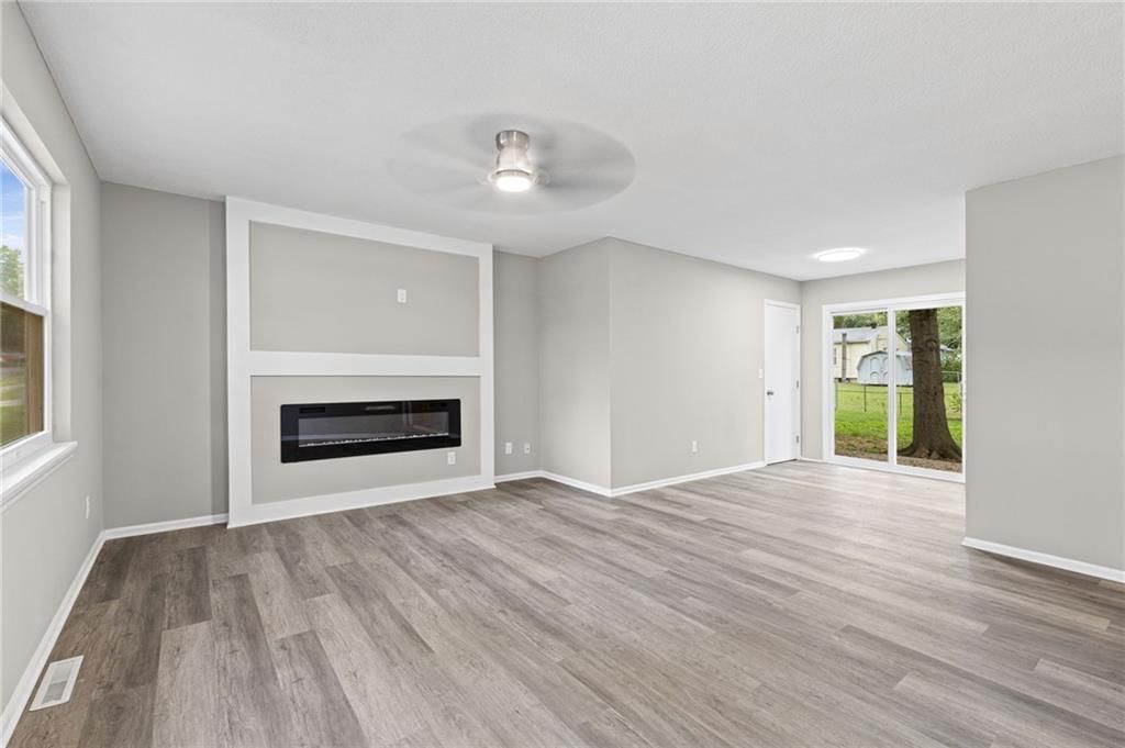 1504 N Emery Street — photo 3