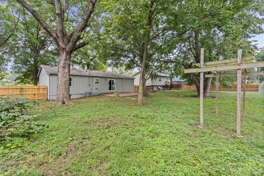 1504 N Emery Street — photo 21