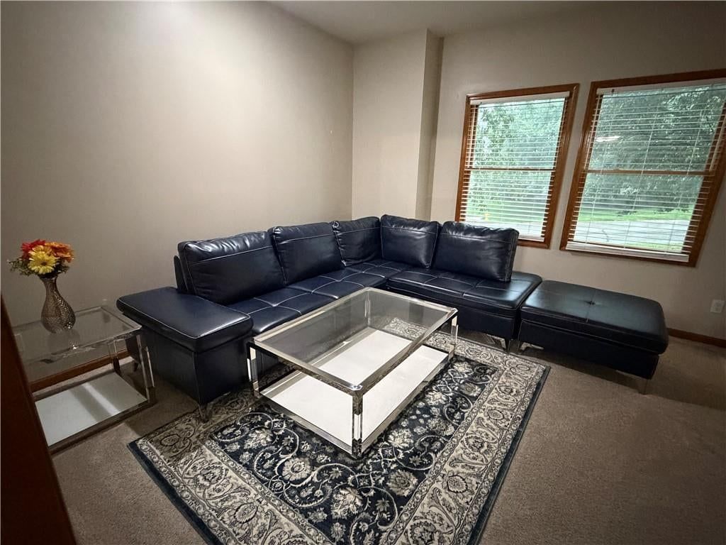 Photo 7 of 28 - 5904 Albervan Street, Shawnee, KS 66216