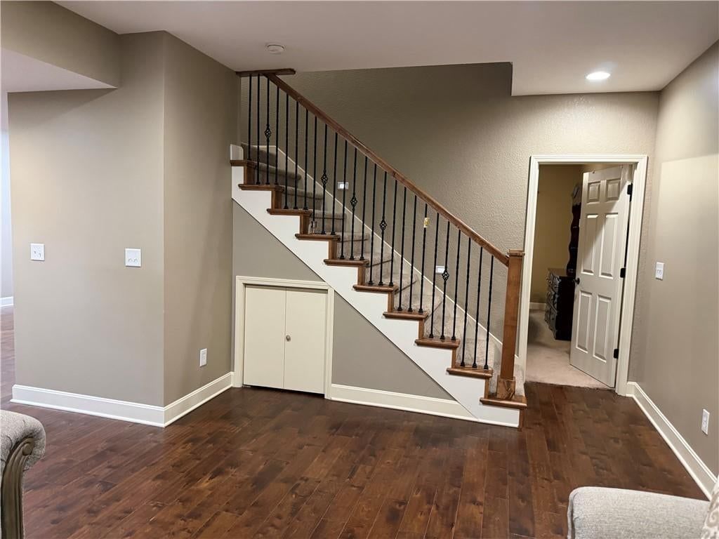 Photo 18 of 28 - 5904 Albervan Street, Shawnee, KS 66216