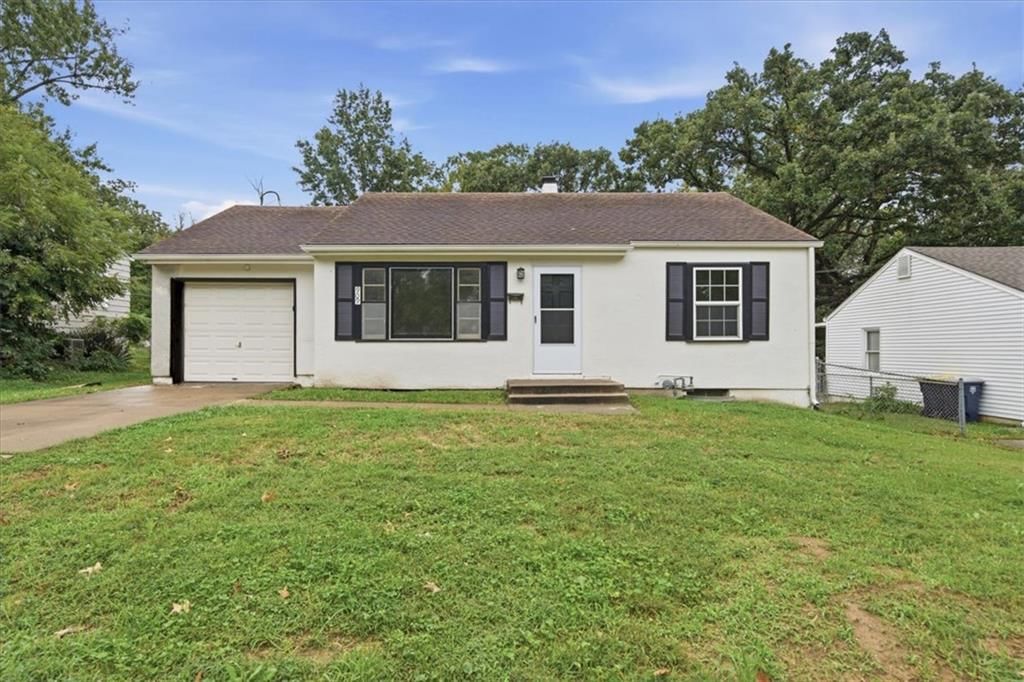 909 E 100th Terrace, Kansas City, MO