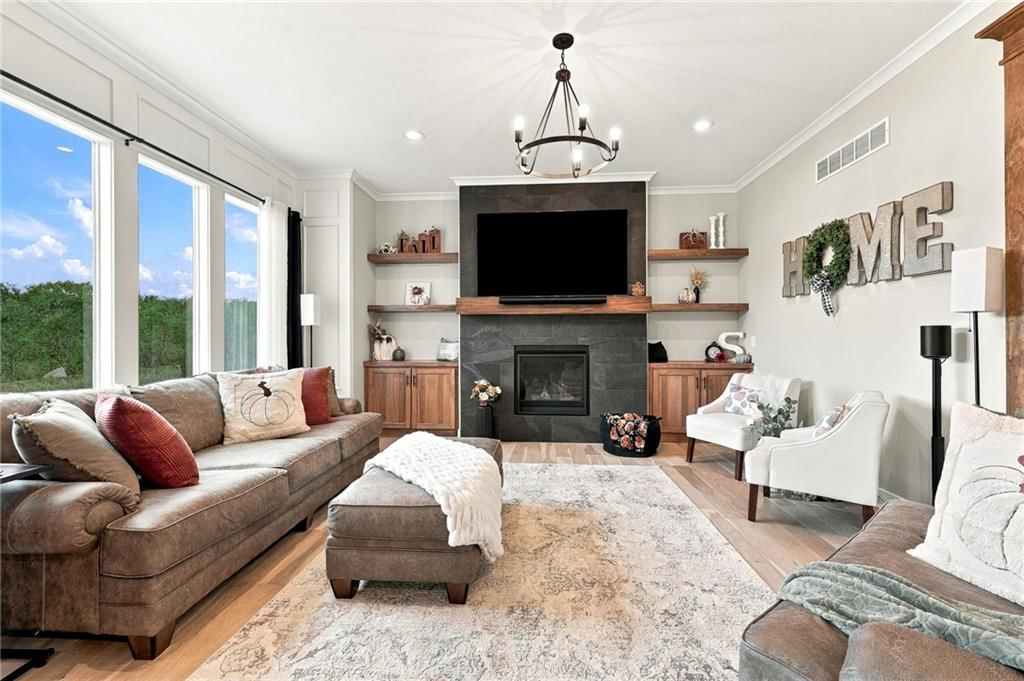 Photo 11: open floor plan, 17105 W 170th Street, Olathe, KS 66062