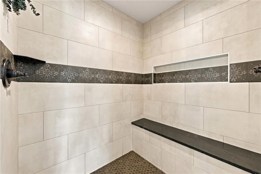Photo 47: walk-in shower, 17105 W 170th Street, Olathe, KS 66062