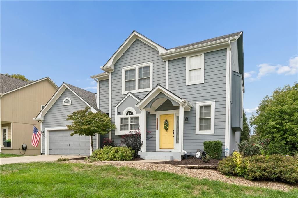 15332 S Widmer Street, Olathe, KS: listing photo 2