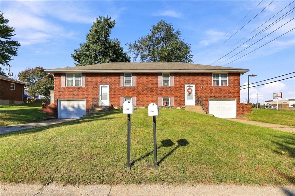 1101 SW Westminister Road, Blue Springs, MO