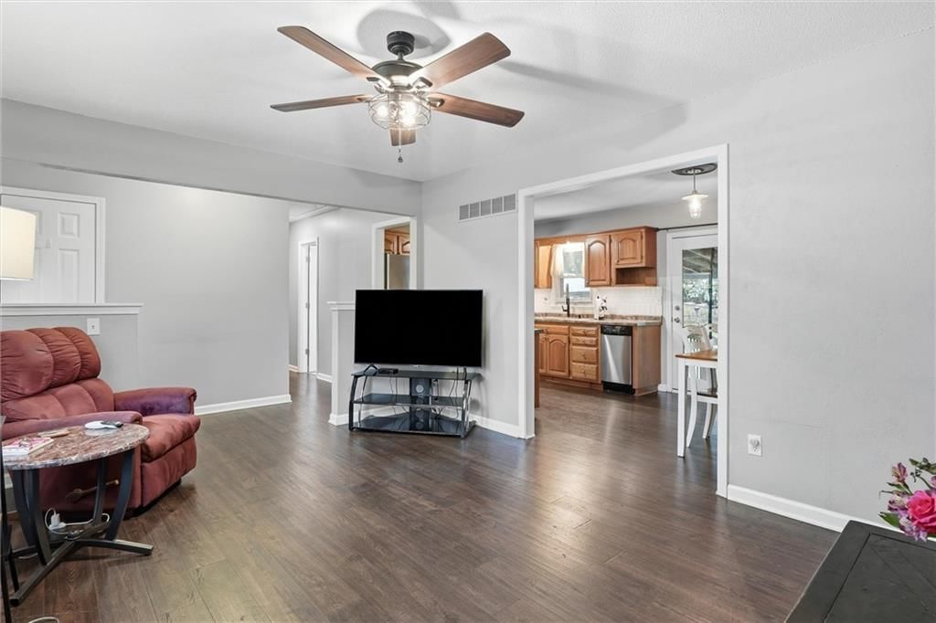 Open floor plan at 16317 E 34th Street S, Independence, MO 64055