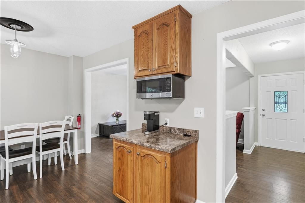 Photo 13 of 28 - 16317 E 34th Street S, Independence, MO 64055